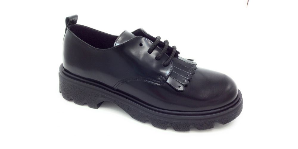 Pablosky 869011 negro mocasín colegial